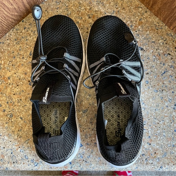 NWOT Suokeni Water Shoes- EU size 40 (US 9) - Picture 4 of 7